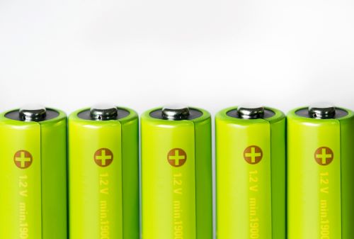 2023锂电池隔膜行业市场格局及前景分析